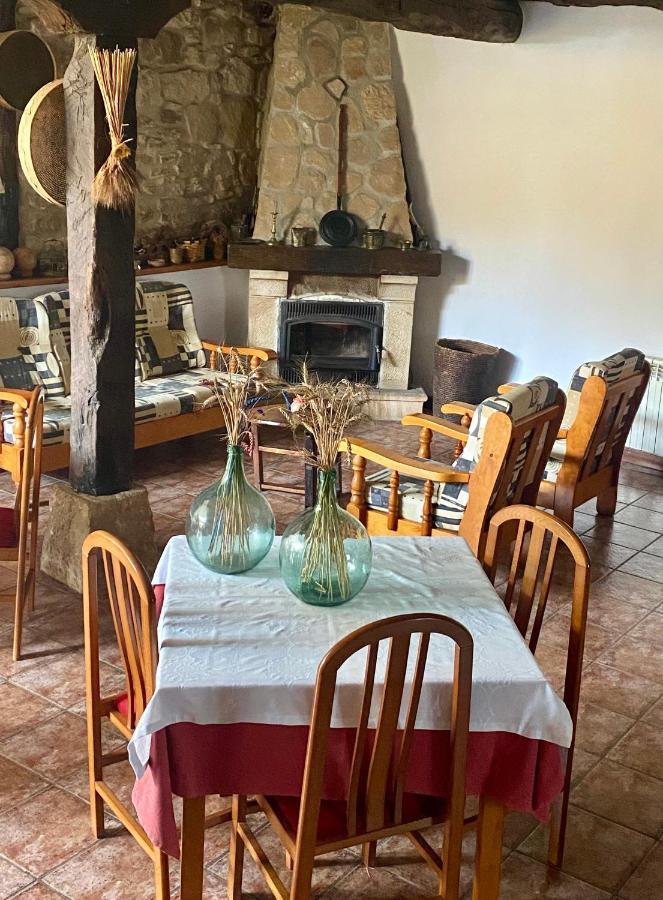 Peñasalve Bed & Breakfast Villamonico Bagian luar foto